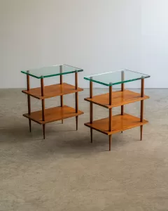 Par de Mesinhas Laterais Seladas