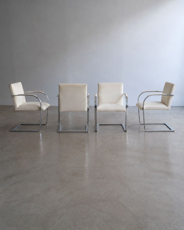 Conjunto de 4 Cadeiras Brno Conjunto de 4 Cadeiras Brno