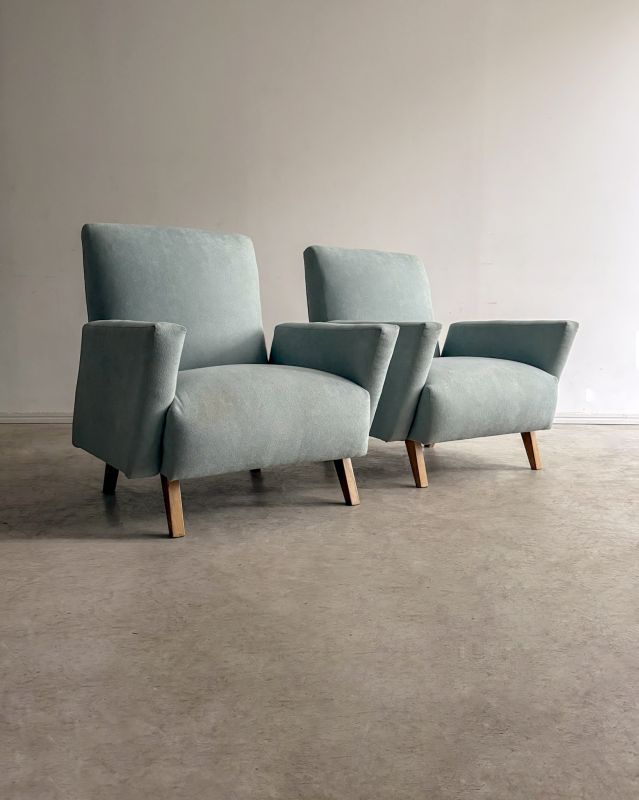 Par De Poltronas Brancas com Selo Original