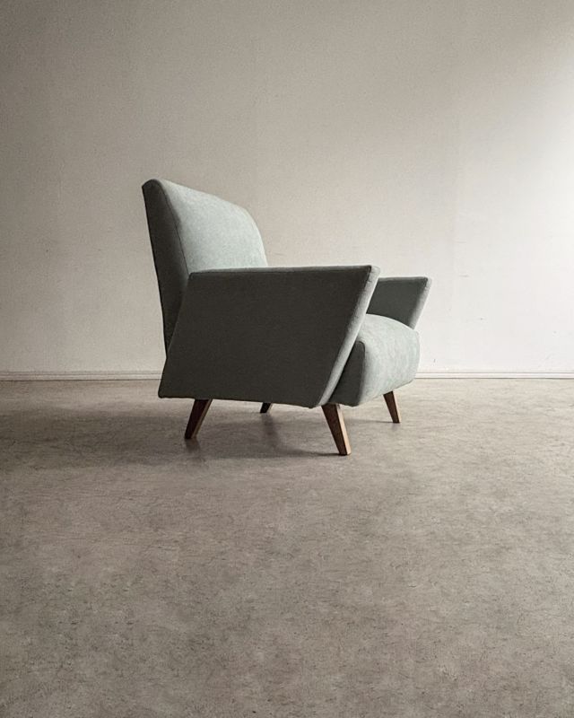 Par De Poltronas Brancas com Selo Original