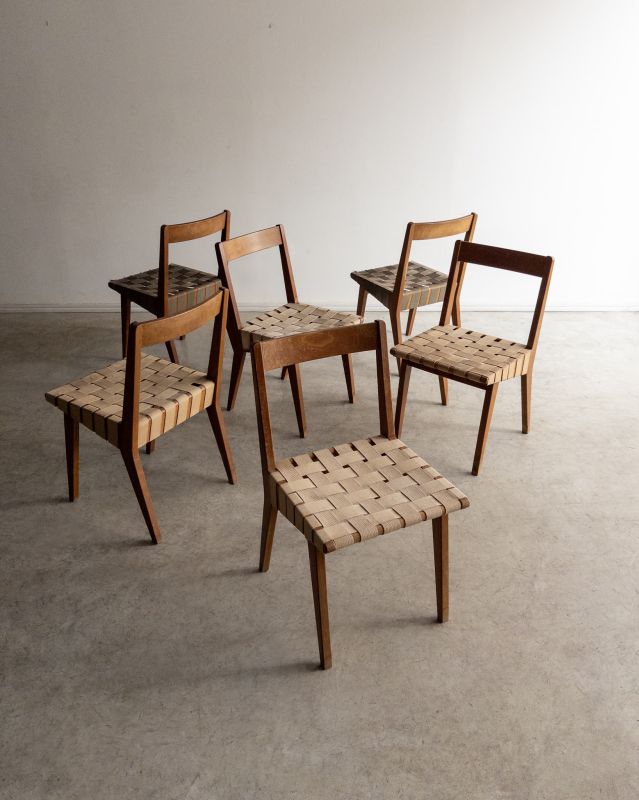 Conjunto de Seis Cadeiras '666' Conjunto de Seis Cadeiras '666'