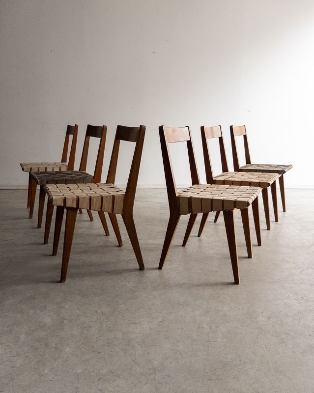 Conjunto de Seis Cadeiras '666' Conjunto de Seis Cadeiras '666'