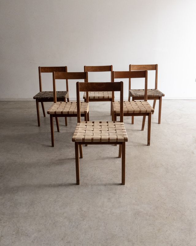 Conjunto de Seis Cadeiras '666' Conjunto de Seis Cadeiras '666'