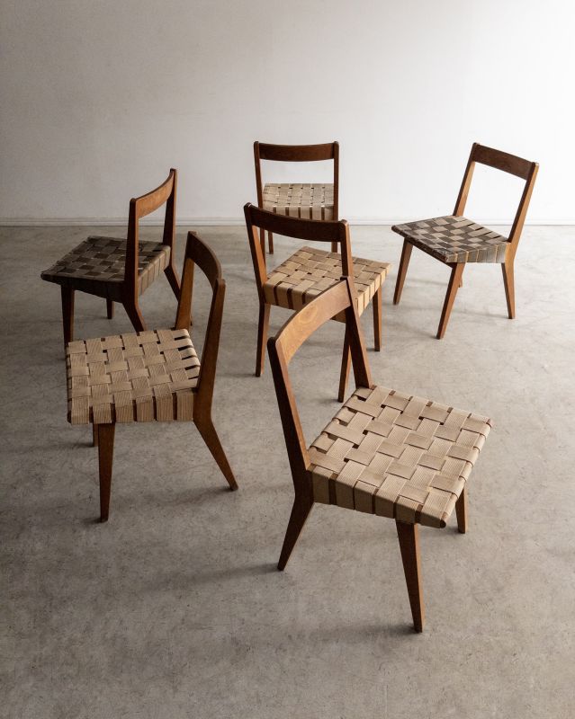 Conjunto de Seis Cadeiras '666' Conjunto de Seis Cadeiras '666'