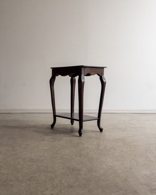 Mesa Lateral Alemã Mesa Lateral Alemã