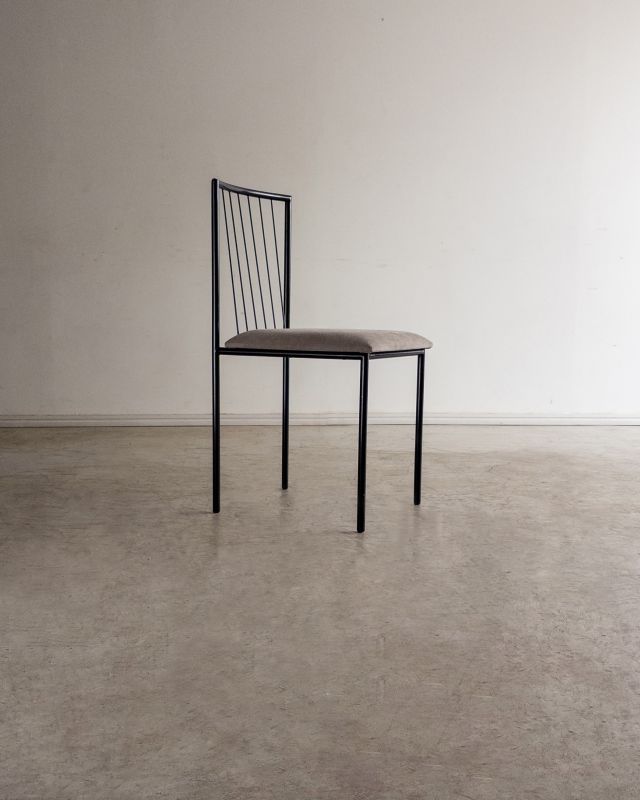 Conjunto de Dez Cadeiras em Ferro Tubular