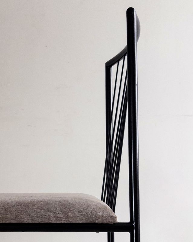 Conjunto de Dez Cadeiras em Ferro Tubular