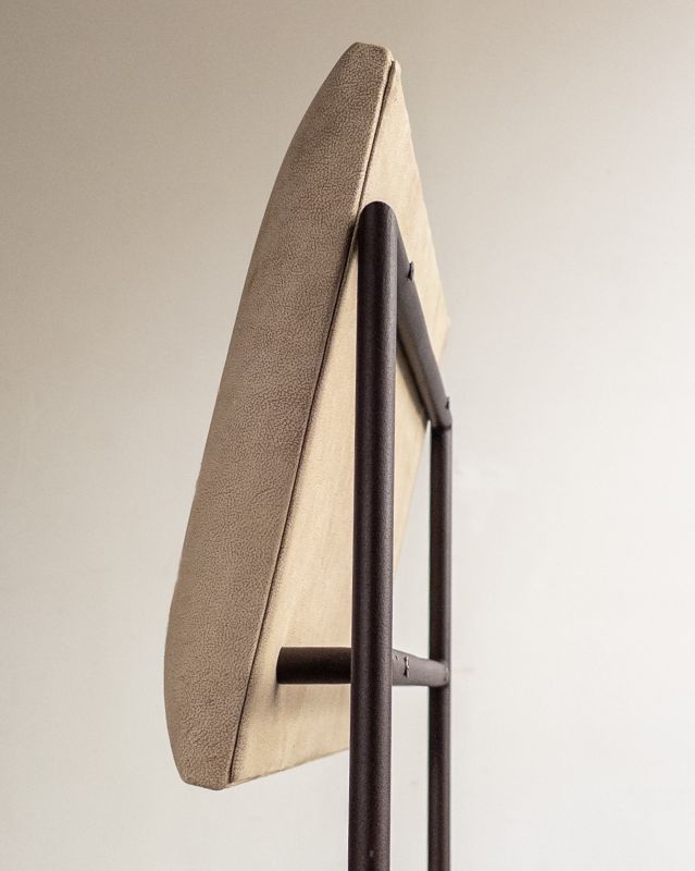 Conjunto de 6 Cadeiras Estruturais