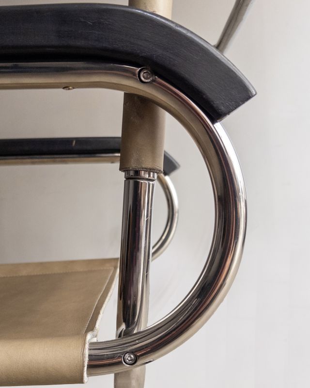 Cadeira B46 Cadeira B46