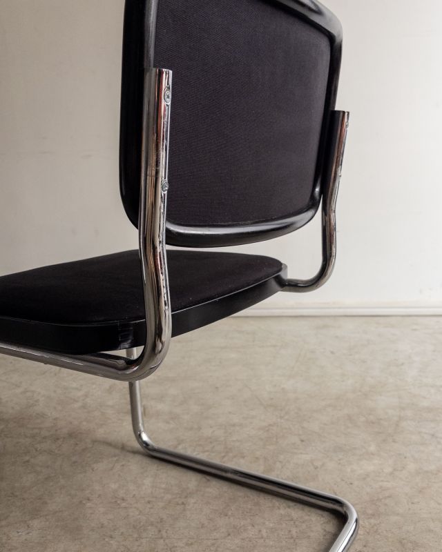 Conjunto de 4 Cadeiras Cescas Conjunto de 4 Cadeiras Cescas