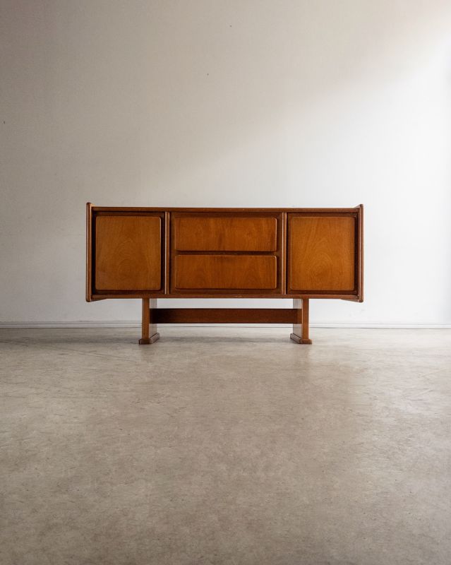 Aparador Brutalista Aparador Brutalista