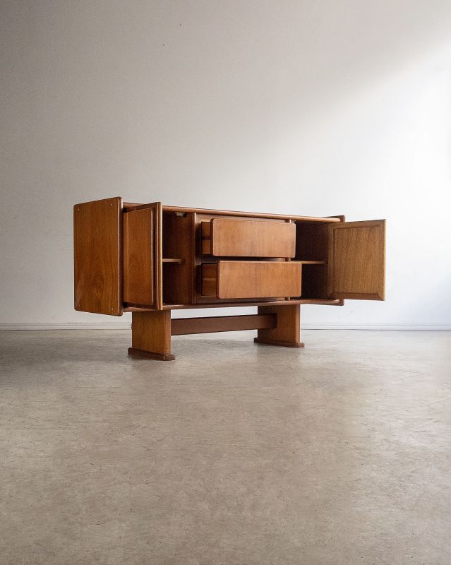 Aparador Brutalista Aparador Brutalista