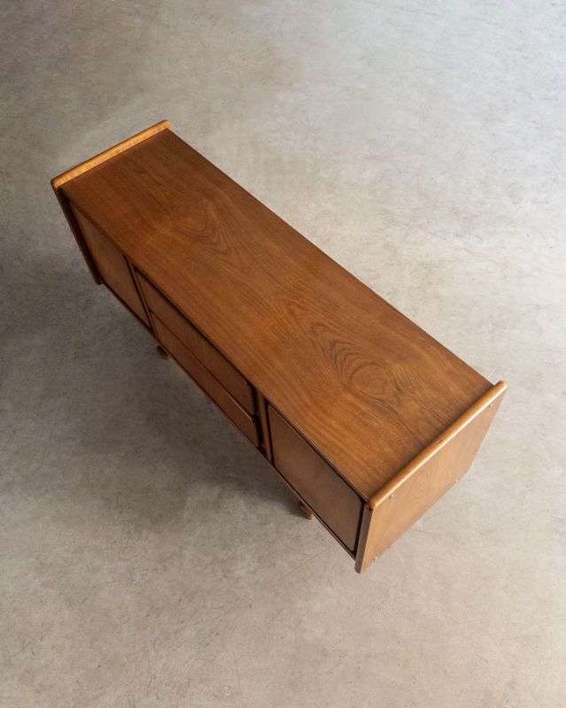 Aparador Brutalista Aparador Brutalista