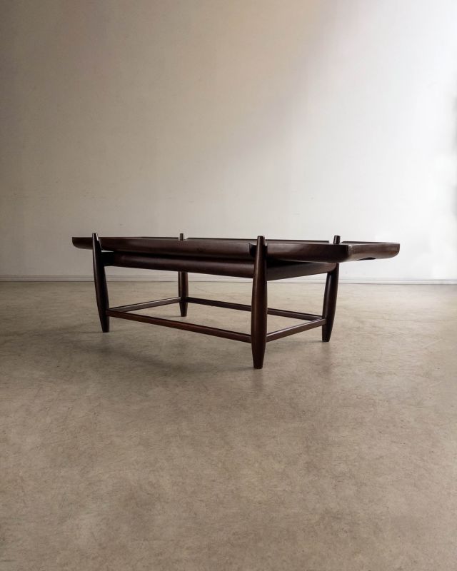 Mesa de Centro Arimello