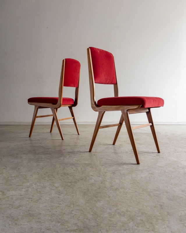 Par de Cadeiras Par de Cadeiras