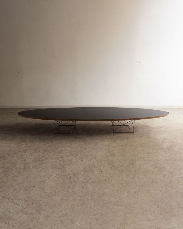 Mesa de Centro 'Elíptica'