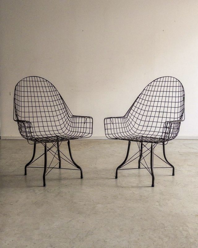 Par De Poltronas Aramadas