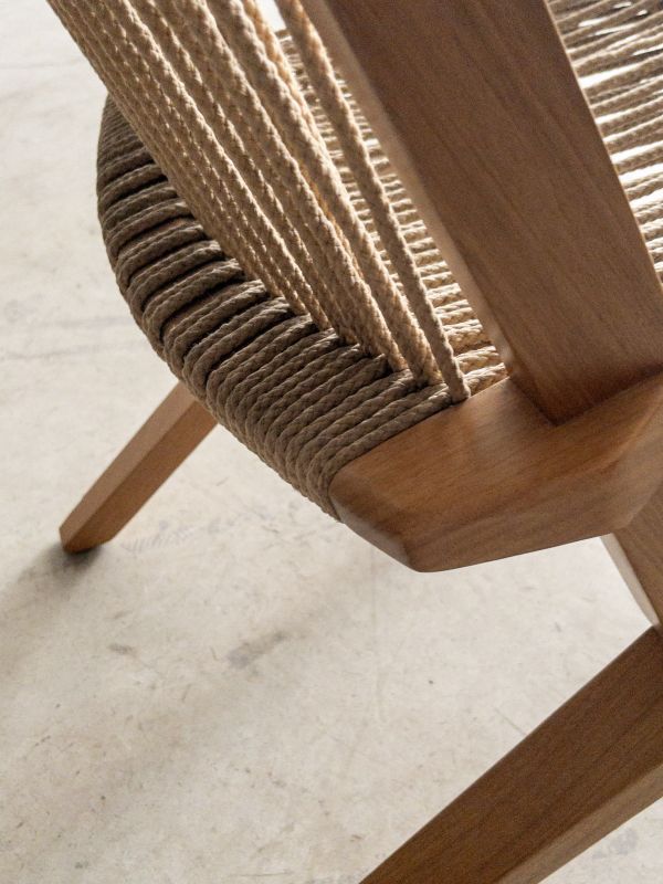 Poltrona Luiza Com Banqueta