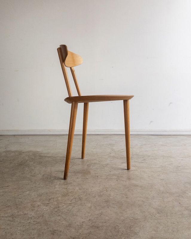 Par de Três Cadeiras 'J107'