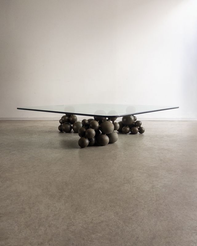 Mesa De Vidro E Ceramica Escultural