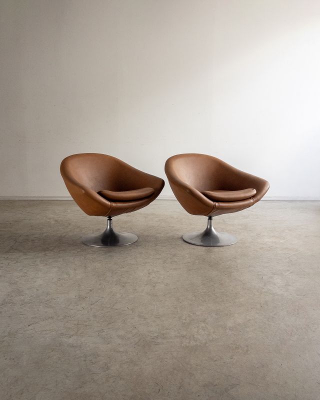 Par de Poltronas Giratórias Par de Poltronas Giratórias