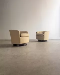 Par de Poltronas Giratórias
