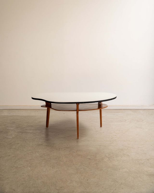 Mesa de Centro Orgânica Mesa de Centro Orgânica