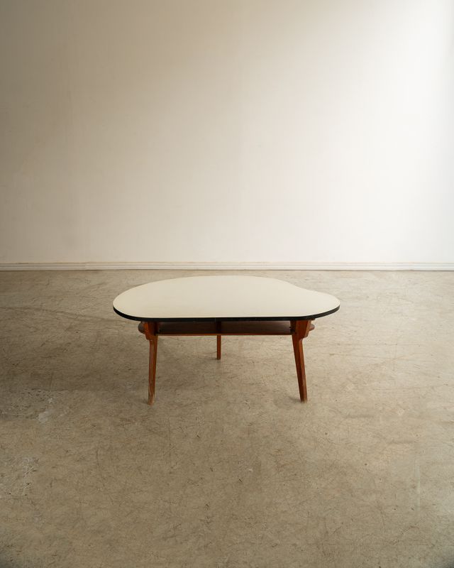 Mesa de Centro Orgânica Mesa de Centro Orgânica