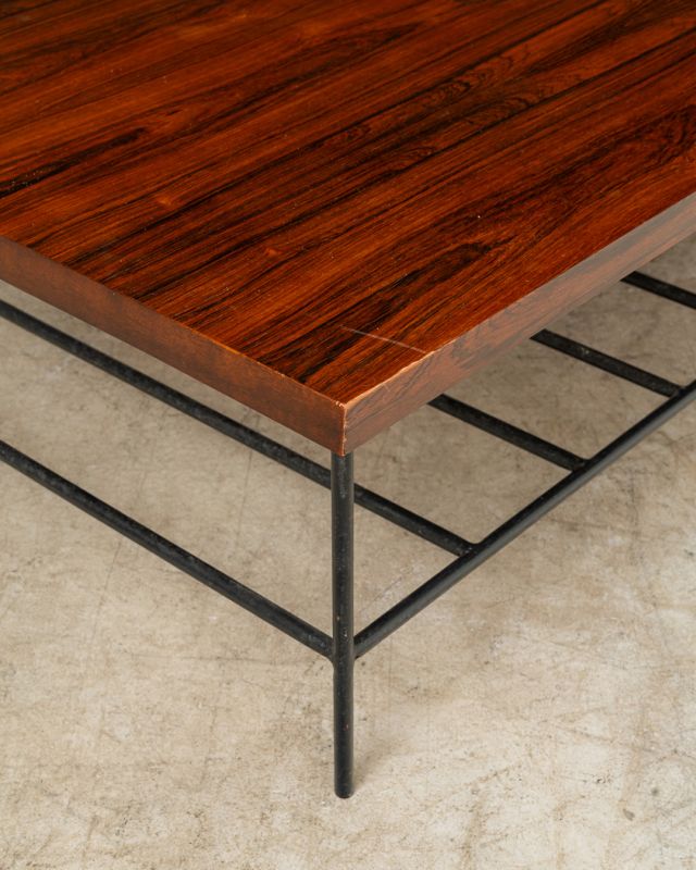 Mesa com Tampo Folheado G Mesa com Tampo Folheado G