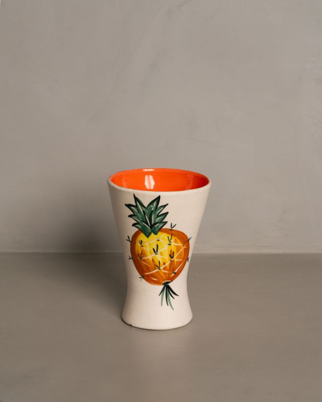 Conjunto De Jarra E Dois Copos. Pintura Abacaxi/ Laranja Conjunto De Jarra E Dois Copos. Pintura Abacaxi/ Laranja