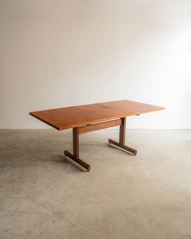 Mesa de Jantar Extensível Mesa de Jantar Extensível