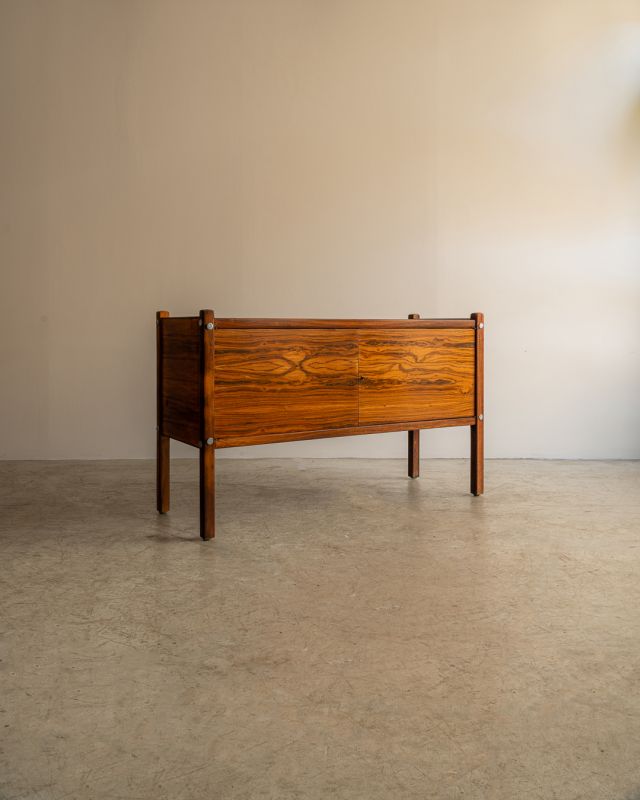 Cômoda Luciana