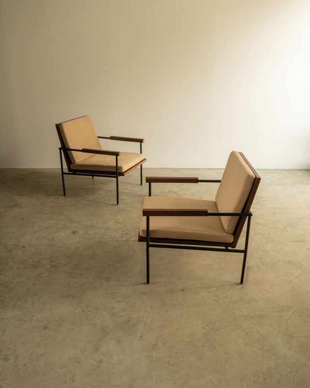 Par de Poltronas Par de Poltronas