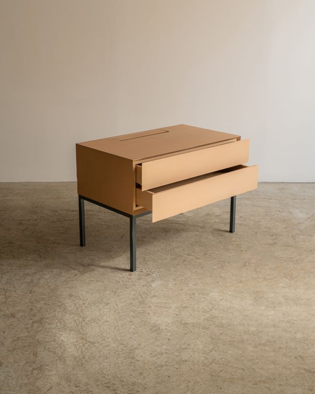 Mesa de Cabeceira