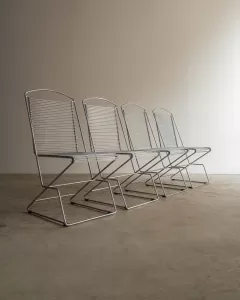 Conjunto de Quatro Cadeiras