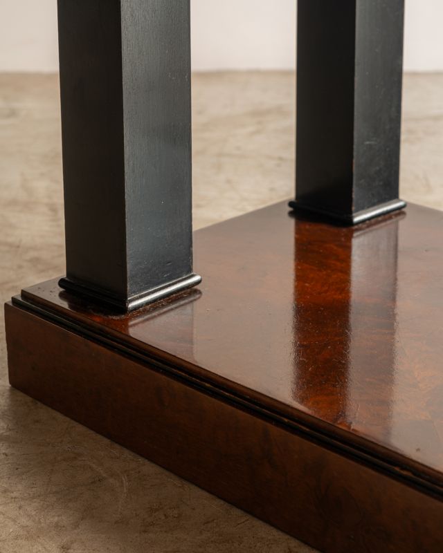 Mesa de Jantar com Tampo em Rádica Mesa de Jantar com Tampo em Rádica
