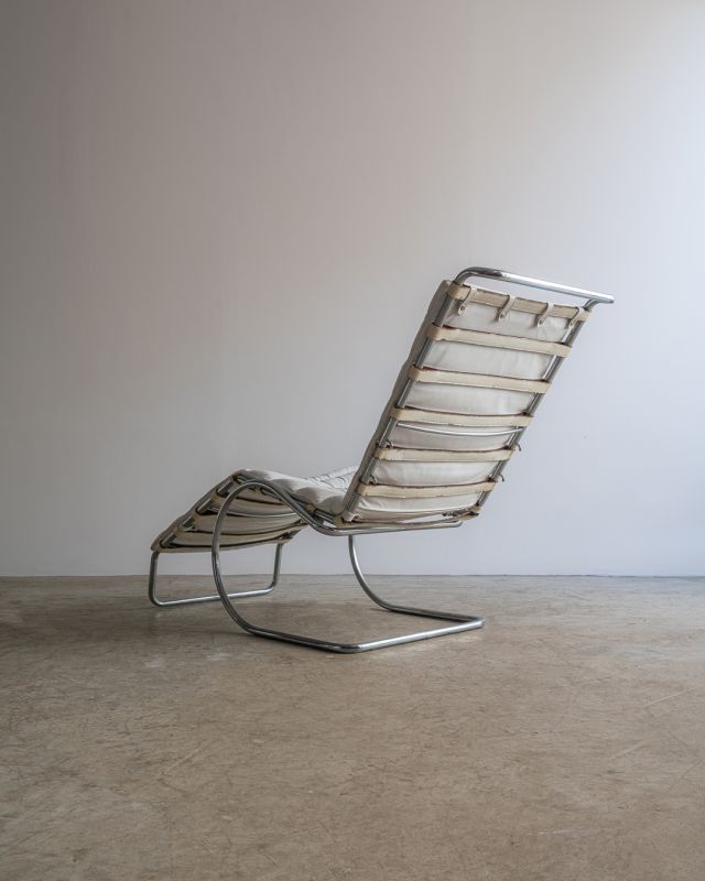 Chaise MR 242