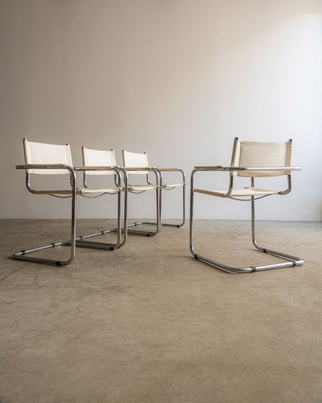 Conjunto de 4 Cadeiras Cantilever S34