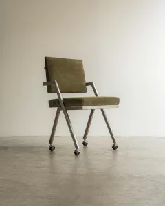 Cadeira com Rodízios