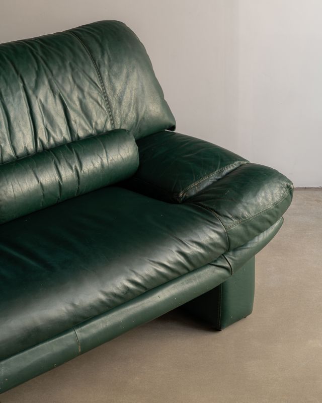 Sofá Pós Moderno